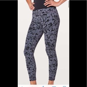 Lululemon Align II in Efflorescent Nebula Black